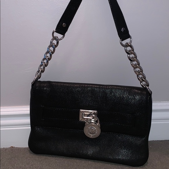 Michael Kors Clutch with strap - Picture 1 of 5
